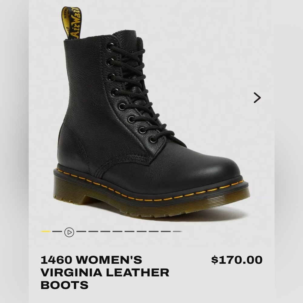Dr Martens Sz 7 like NEW